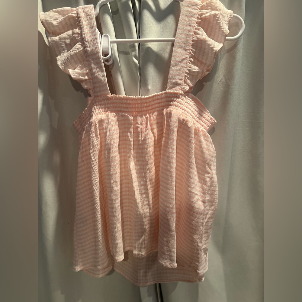 Pink Lily Ruffle Top - Picture 2 of 3